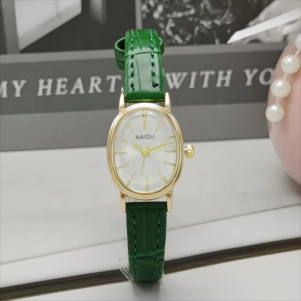 Fashion Brand Women Oval Dial  - Luxury Watch Green ulasan dan harga